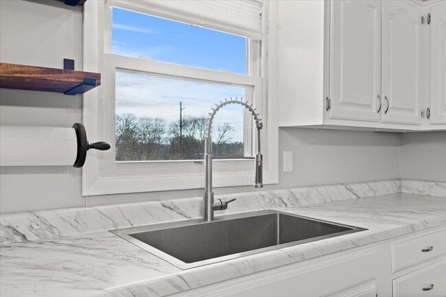 Photo - 122 Bright Ridge Dr