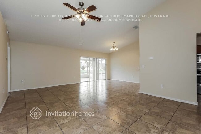 Photo - 27500 Waikiki Ct