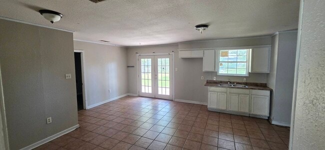 3416 Yaun Dr