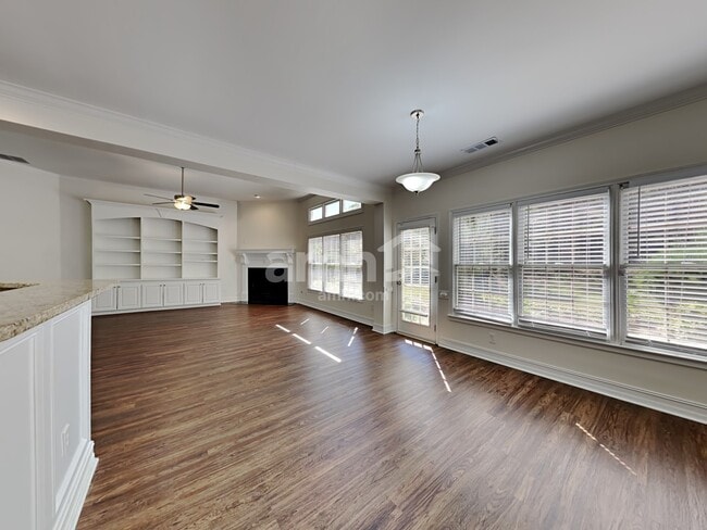 Photo - 201 Brackin Trace