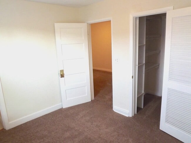 Photo - 115 N Park St Unit 1