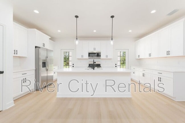 Photo - 9273 Dolphin St