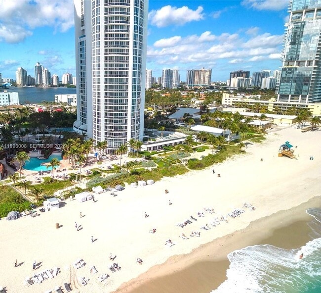 Photo - 18201 Collins Ave Unit 4305