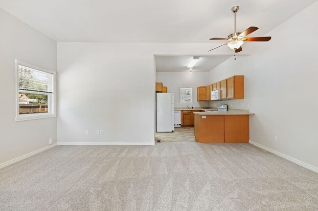 Photo - 1704 W Cucharras St