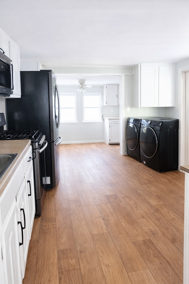 Photo - Cozy Milford Single Family – 3 Beds, Laundry, Parking!