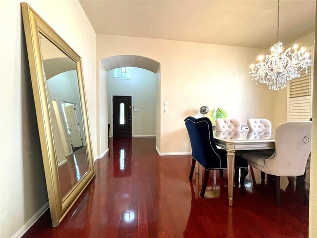 Photo - 1406 Rimstone Dr