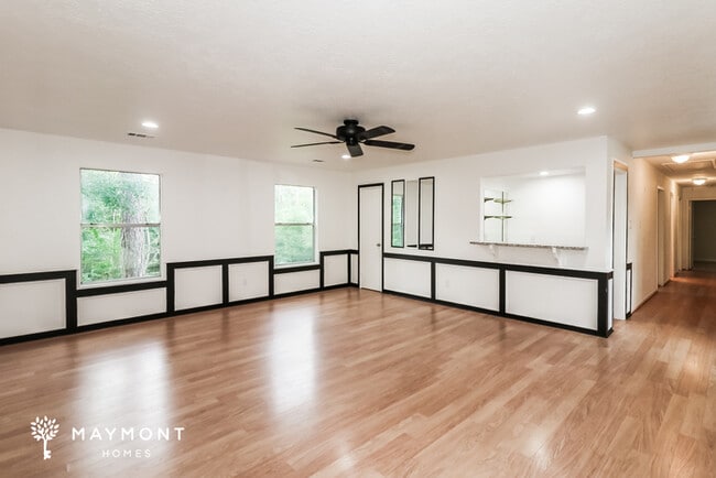 Photo - 17734 Moss Point Dr