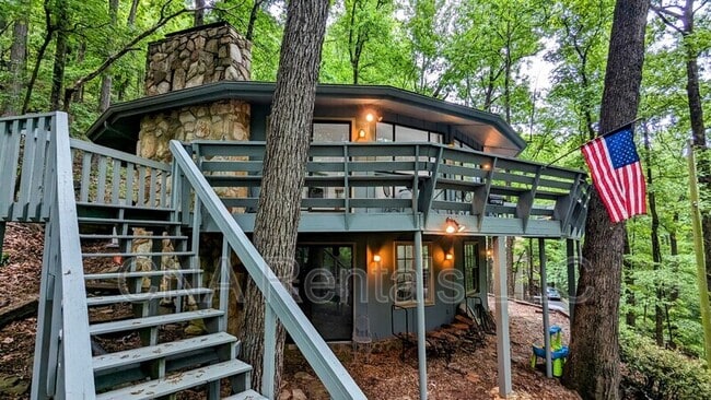 Photo - 828 Little Pine Mountain Rd