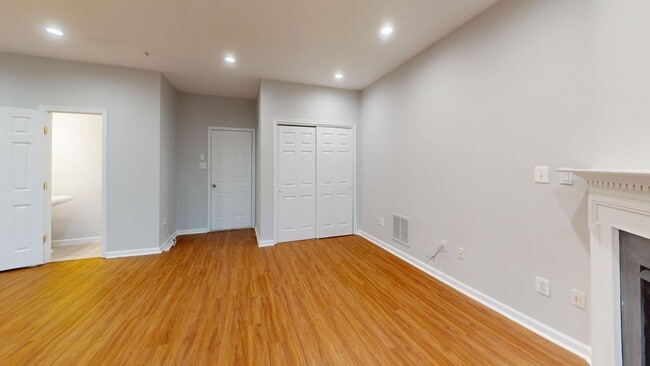 Photo - Updated Three Bedroom Home W/Full Sized Kitchen, Parking, Back Deck, & 2,640 Square Feet!