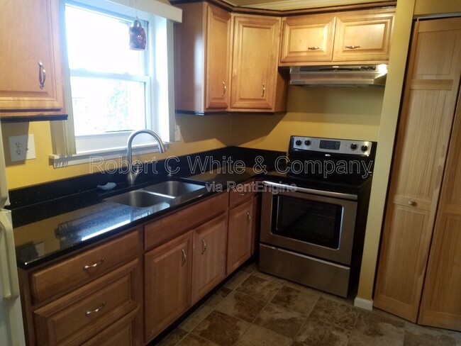 Photo - 10 Colonial Dr Unit C