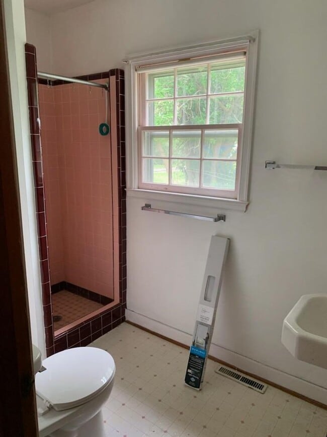 Photo - Cute 1 bedroom house Rockwell City $620, no water bill!