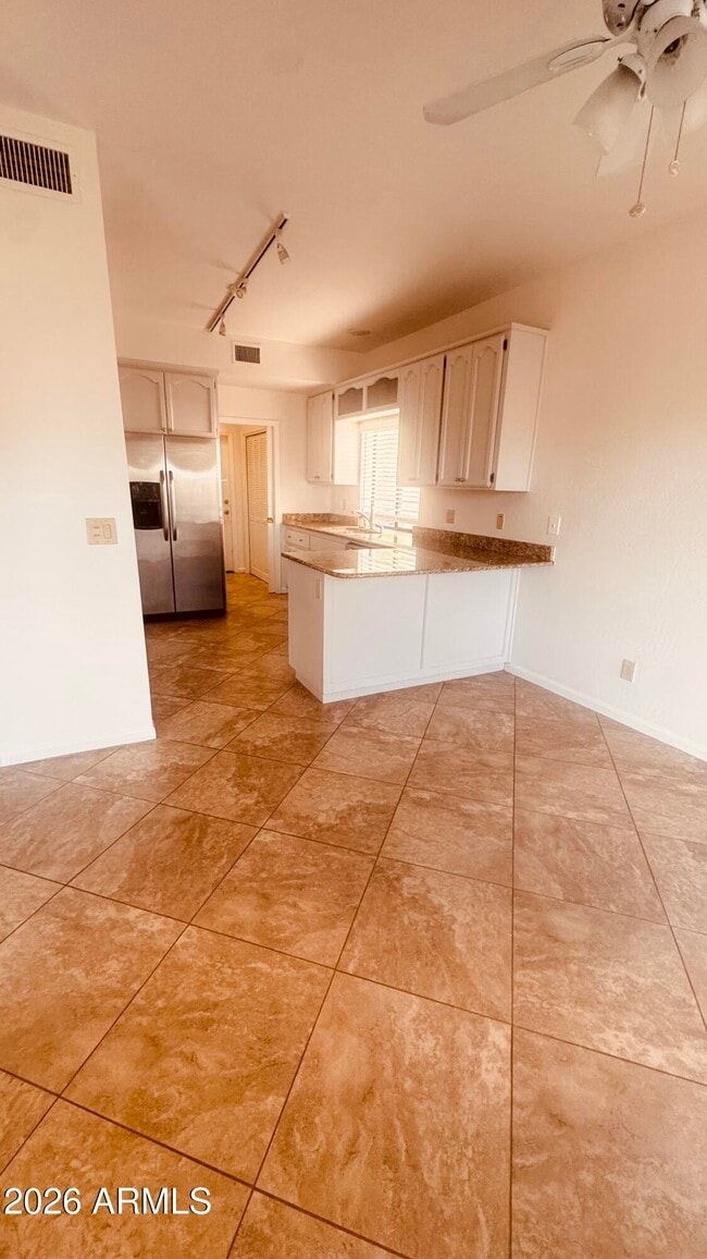 Photo - 6707 E Kelton Ln