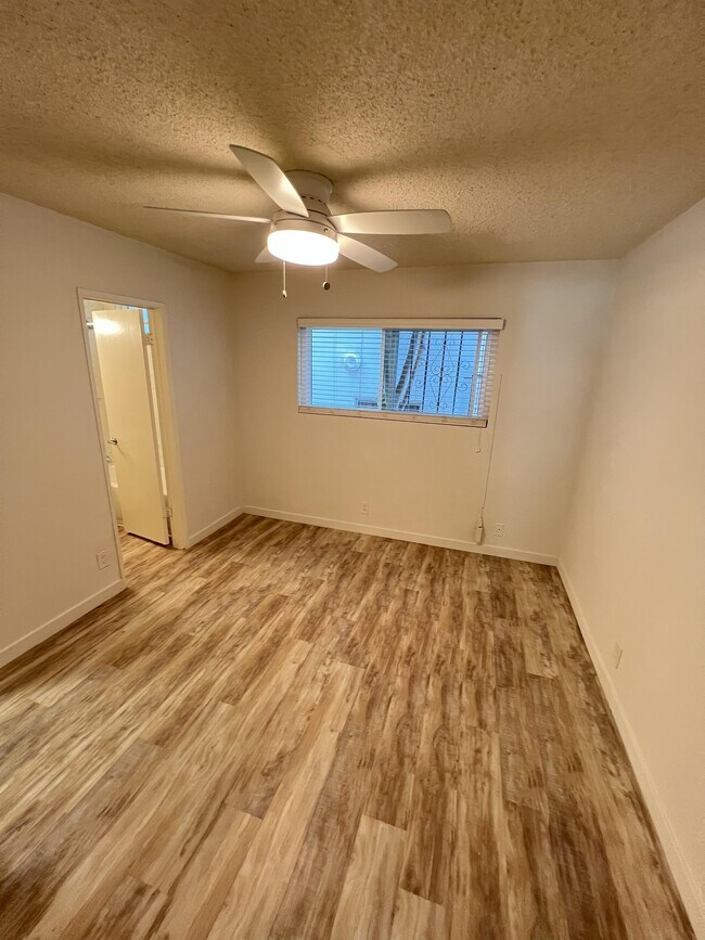 Navy Street Apartments