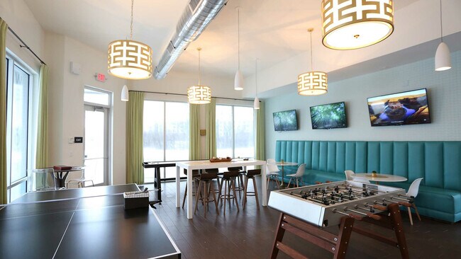 InteriorPhoto (7) - Trotters Park