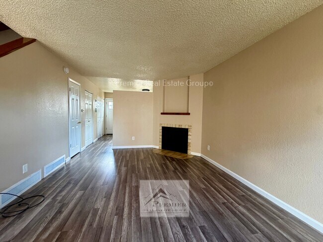 Photo - 2427 Split Rock Dr Unit 1