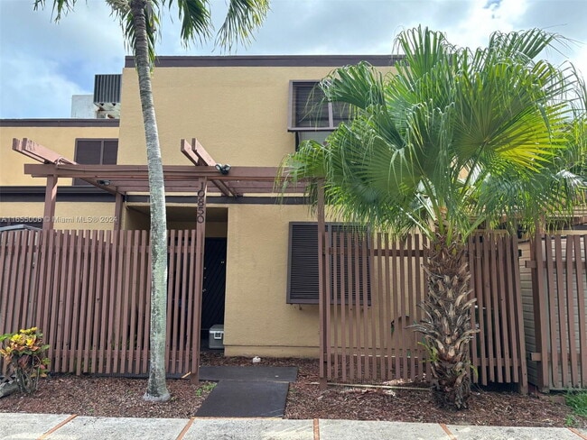 Photo - 10850 S Golfview Dr