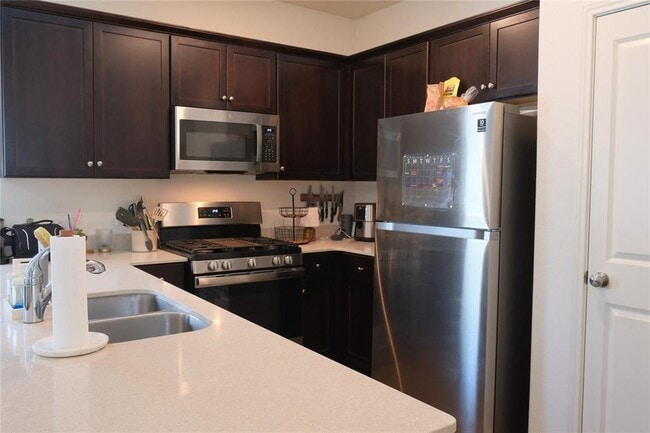 Photo - 3424 Lodgepole Dr