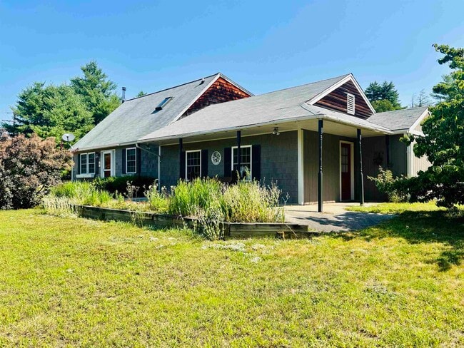 Photo - 353 Forest Rd