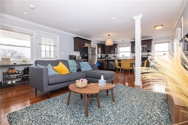 Photo - 255 Waterman St Unit 4