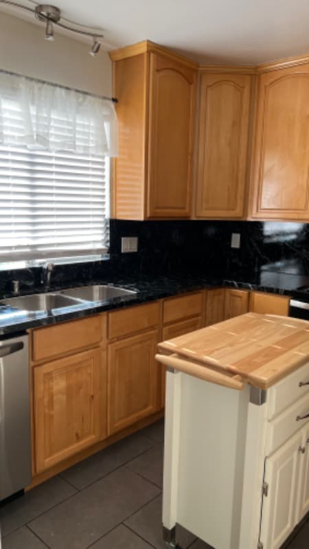 Photo - 2090 Aldengate Way