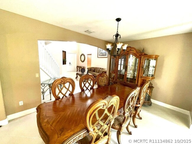 Photo - 10454 Galleria St