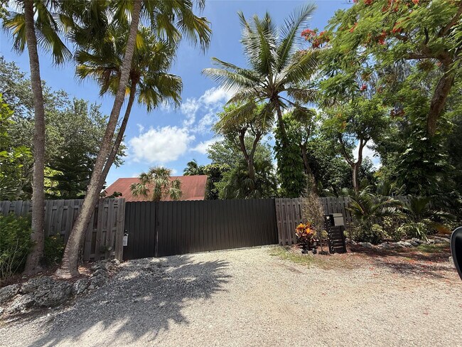 Photo - 22990 SW 156th Ave