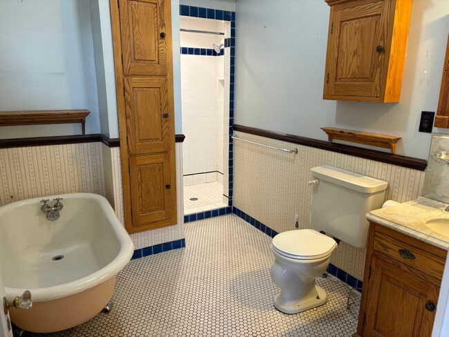 Photo - 414 N Benton Ave Unit X