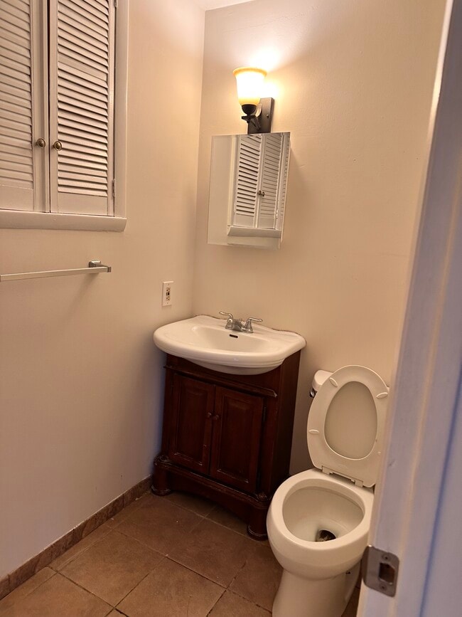 Photo - 15 Cottage Rd