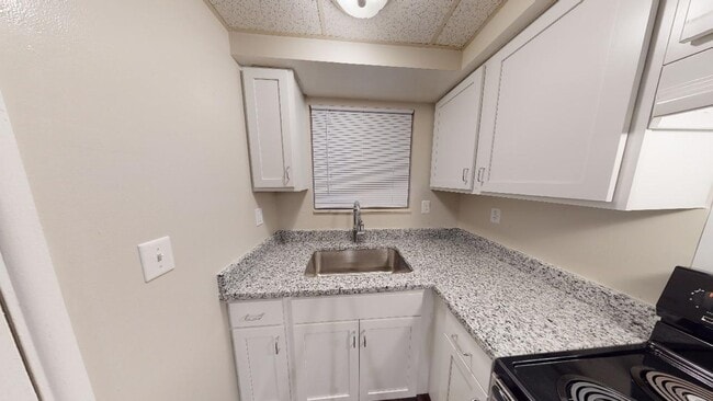 Photo - Hidden Pond Apartments