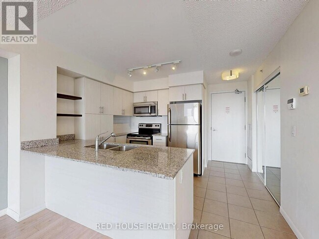 Photo - 800 Lawrence Ave W Unit 1315