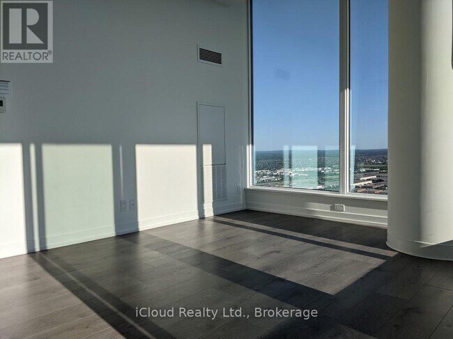 Photo - 950 Portage Pkwy Unité 5502