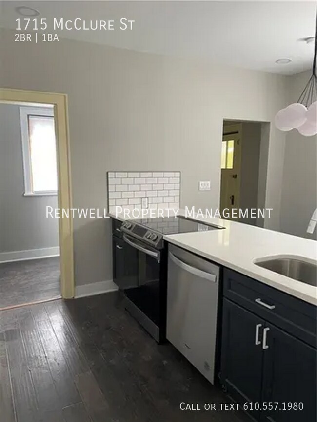 Photo - 1715 McClure St