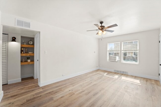 Photo - 7411 N Wolcott Ave Unit 1E