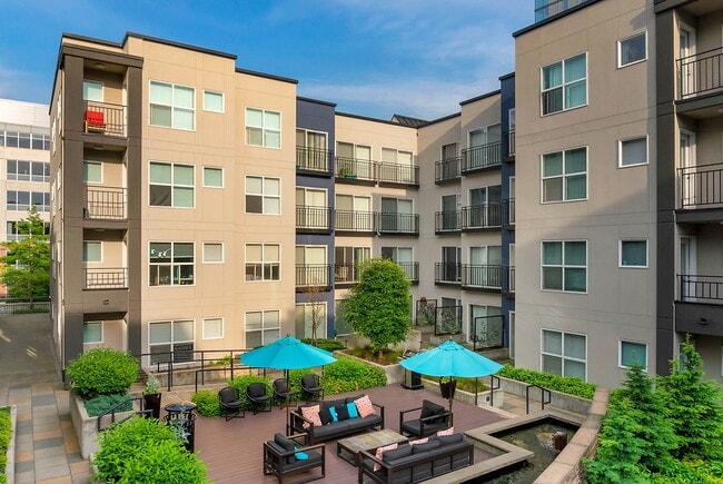 Ellington at Bellevue