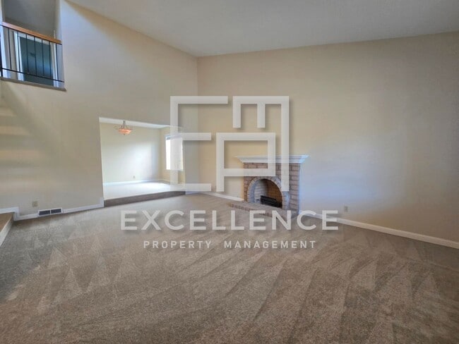 1809 Mccluhan Way