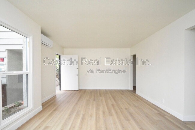 Photo - 2972 Pacific Ave Unit C