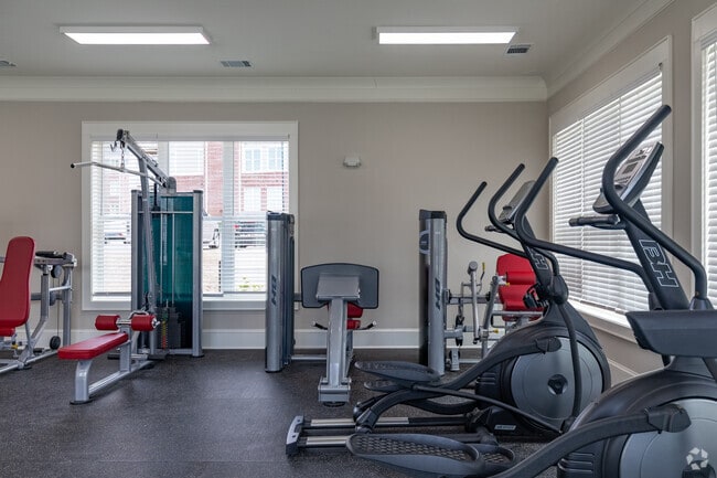 24/7 Fitness Center