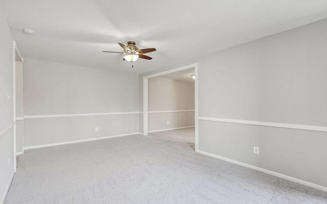Photo - 3304 Woodburn Village Dr Unit 22