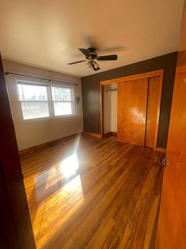 Photo - Roomy 4 Bedroom Spokane Home – 2,062 Sq Ft of Living Space