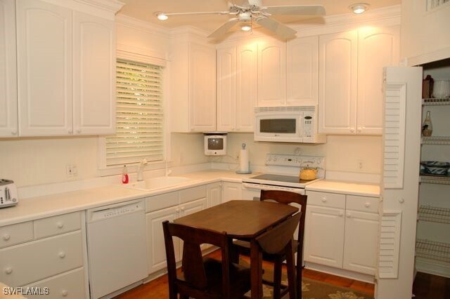 Photo - 590 E Lake Dr