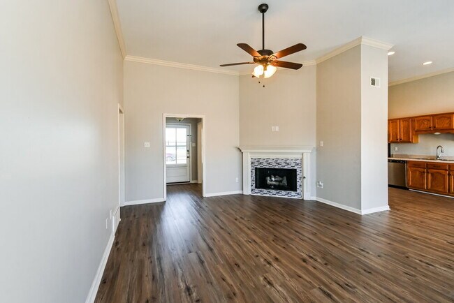 Photo - 5818 Carter Dr