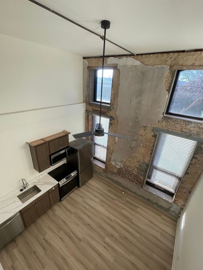 Photo - The Grandview Hotel