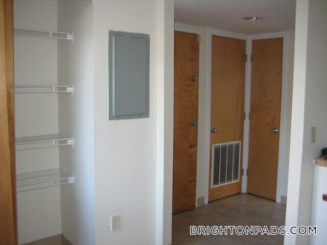 Photo - 148 N Beacon St Unit B1