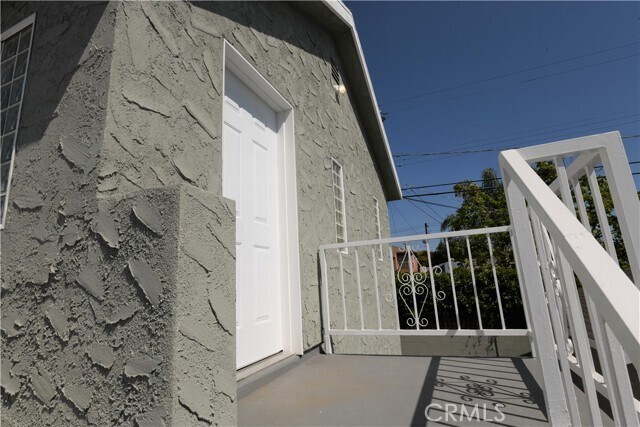 Photo - 1800 Ridgeley Dr House