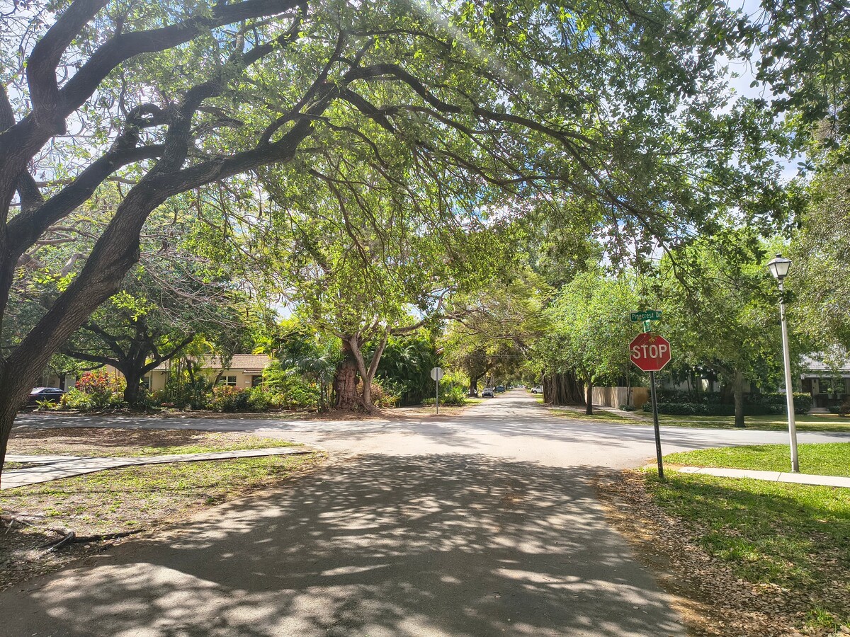 Photo - 789 Pinecrest Dr