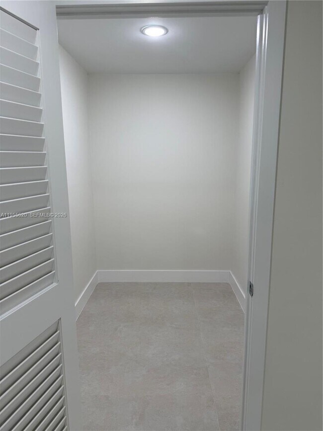 Photo - 8005 Lake Dr Unit 110