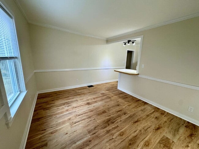 Photo - 1027 Bergen Ave
