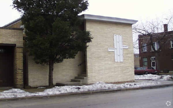 Photo - 5439 W 25th St