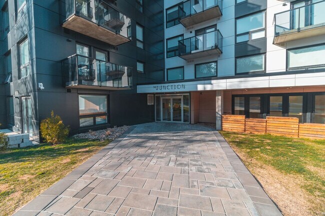 Photo - 3075 Devonshire Ave Unit SI ID1222948P