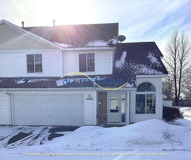 Building Photo - 2BR, 2BA St Michael Townhome